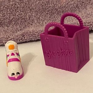 Shopkins Season 2 Sneaker Wedge With Bag - Common